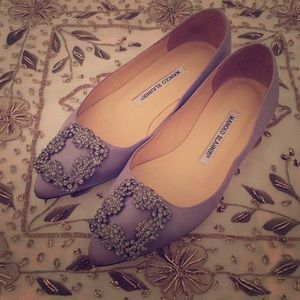 Manolo Blahnik Hansigi crystal AUTHENTIC